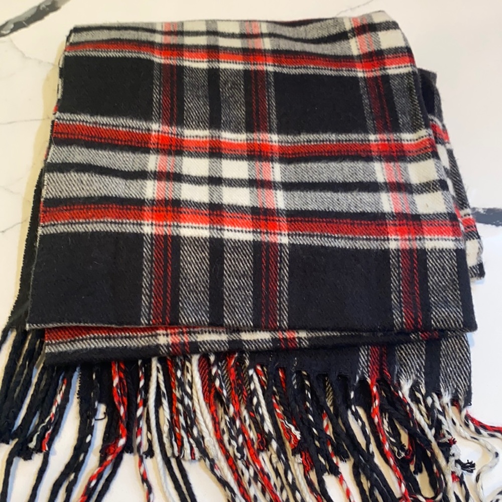 Banana Republic plaid scarf